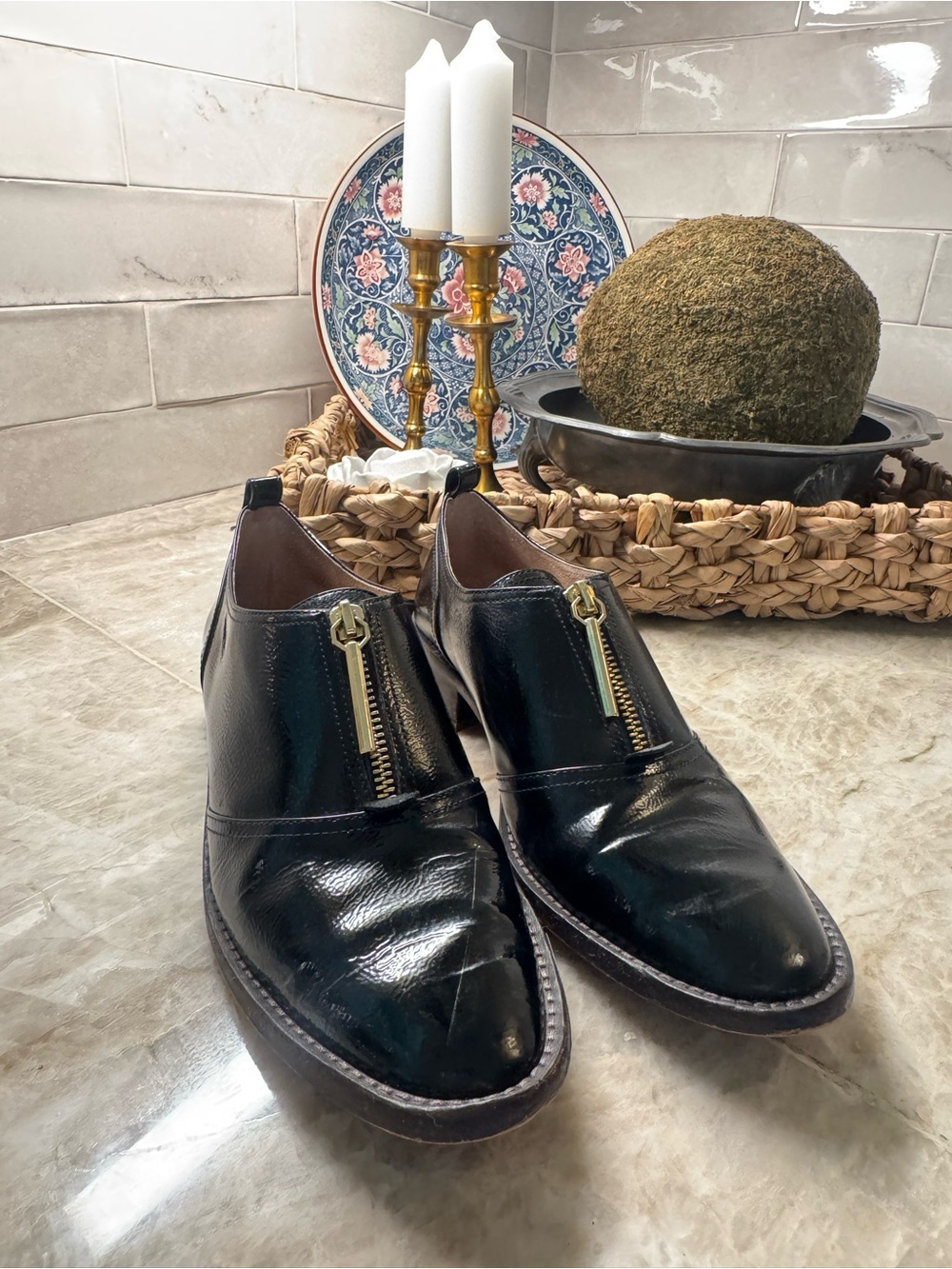 Louise et Cie Black Leather Zip Front Flats